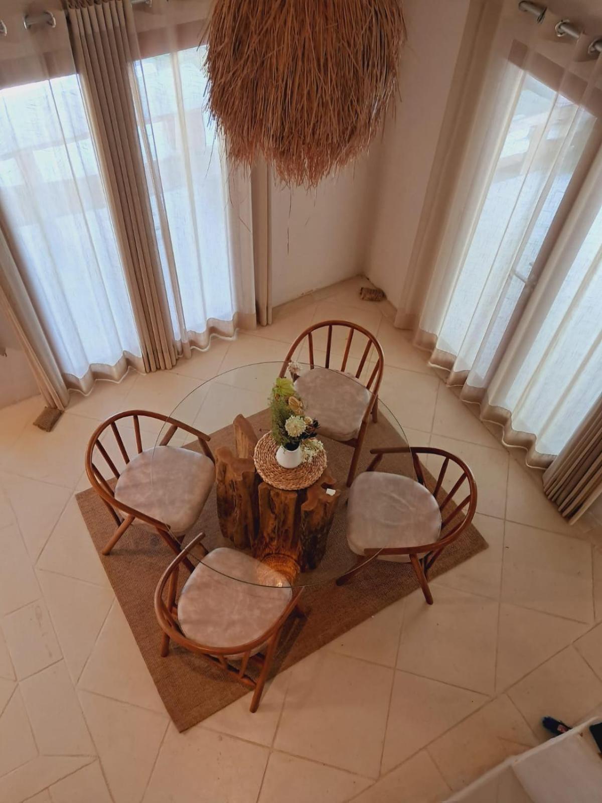 Kanaha Beach Villa Icarai  Ruang foto